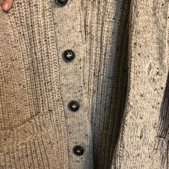From Ireland! 100% merino wool fisherman’s cardigan new